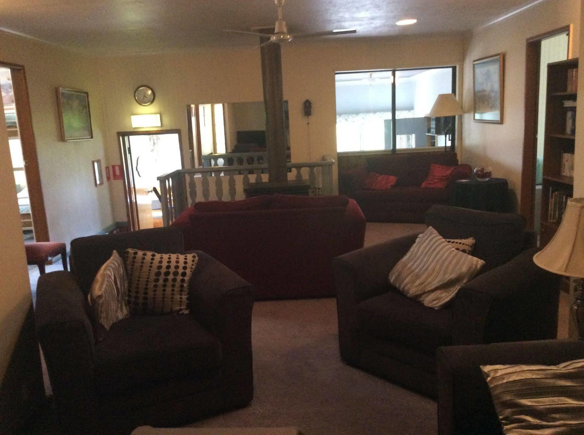 Sonnblick Lodge Jindabyne Bagian luar foto